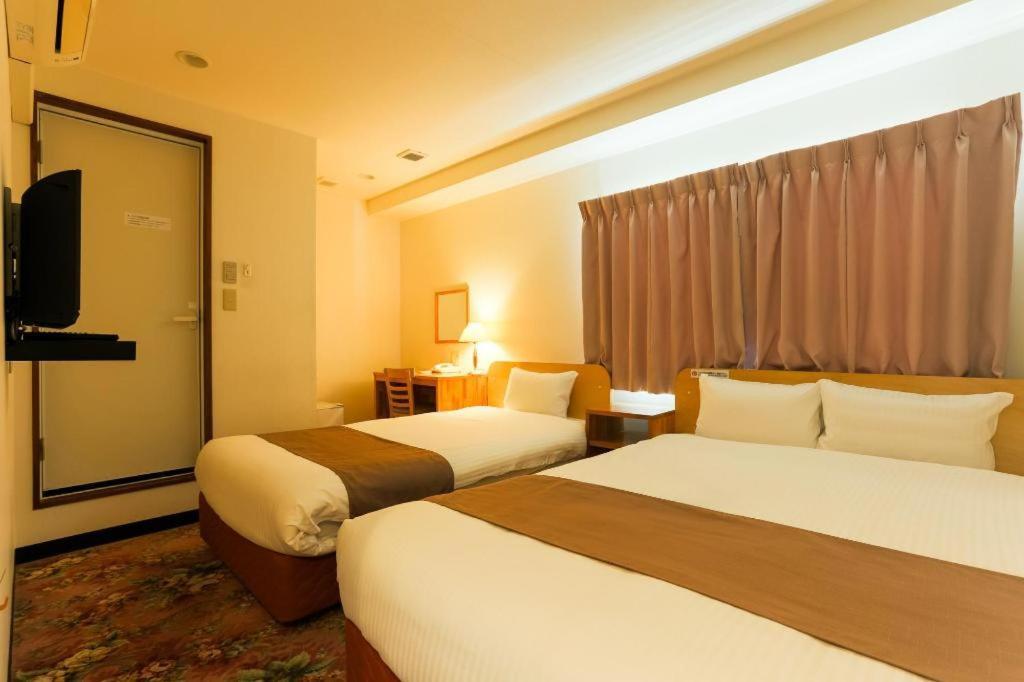 โฮเต็ล เบาเกนวิลล์ มิโนะวะ Hotel โตเกียว ภายนอก รูปภาพ