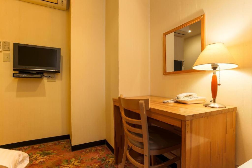 โฮเต็ล เบาเกนวิลล์ มิโนะวะ Hotel โตเกียว ภายนอก รูปภาพ